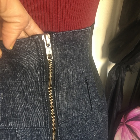 🚨5/$20 Sexy high-waisted dark denim zip-up shorts - Picture 7 of 14